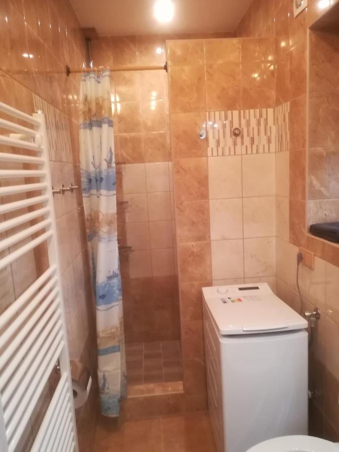 Apartmany Pod Baruncinou Skolou Ceska Skalice Exterior photo