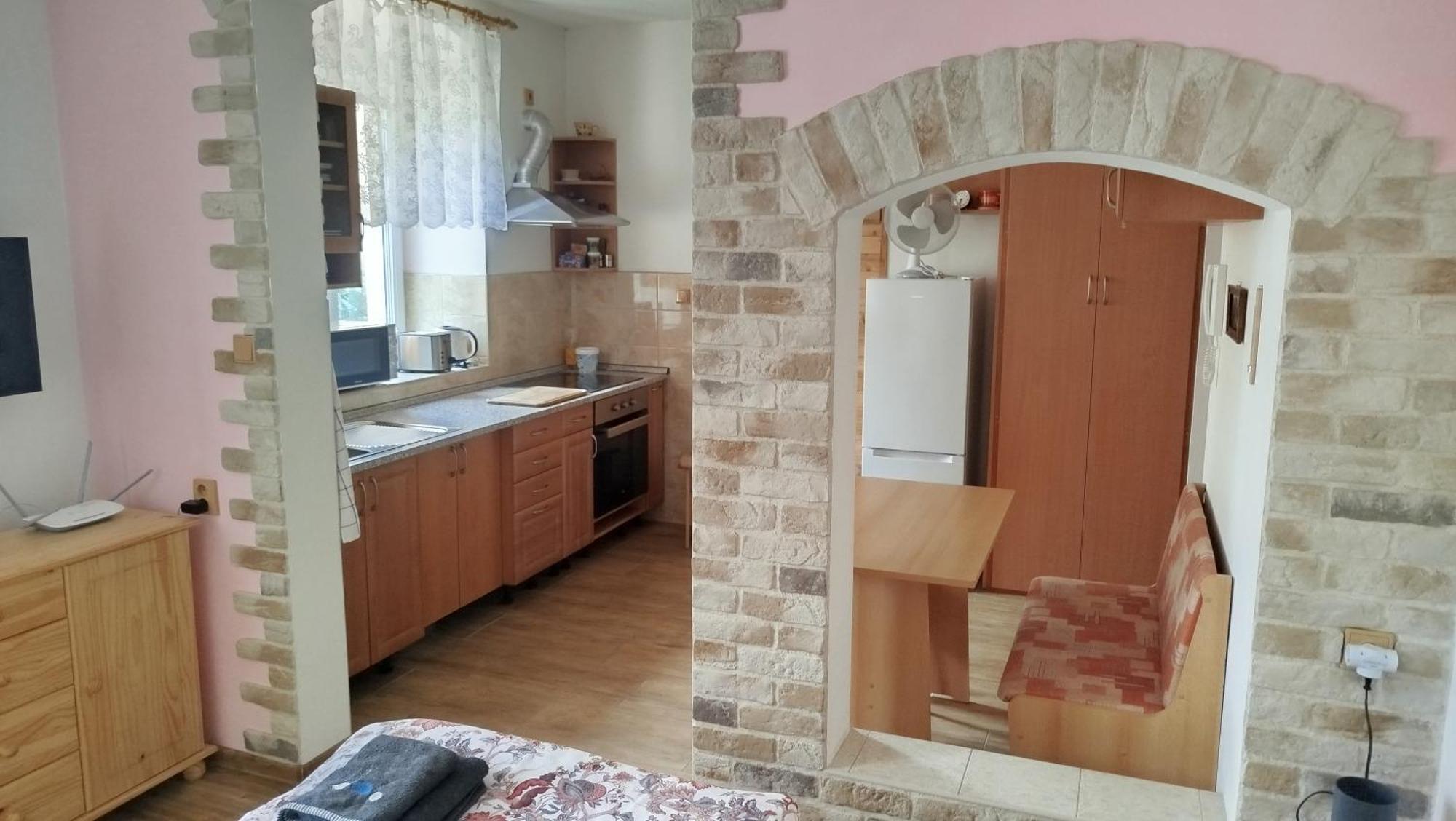 Apartmany Pod Baruncinou Skolou Ceska Skalice Exterior photo